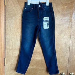 New seven cropped jeans